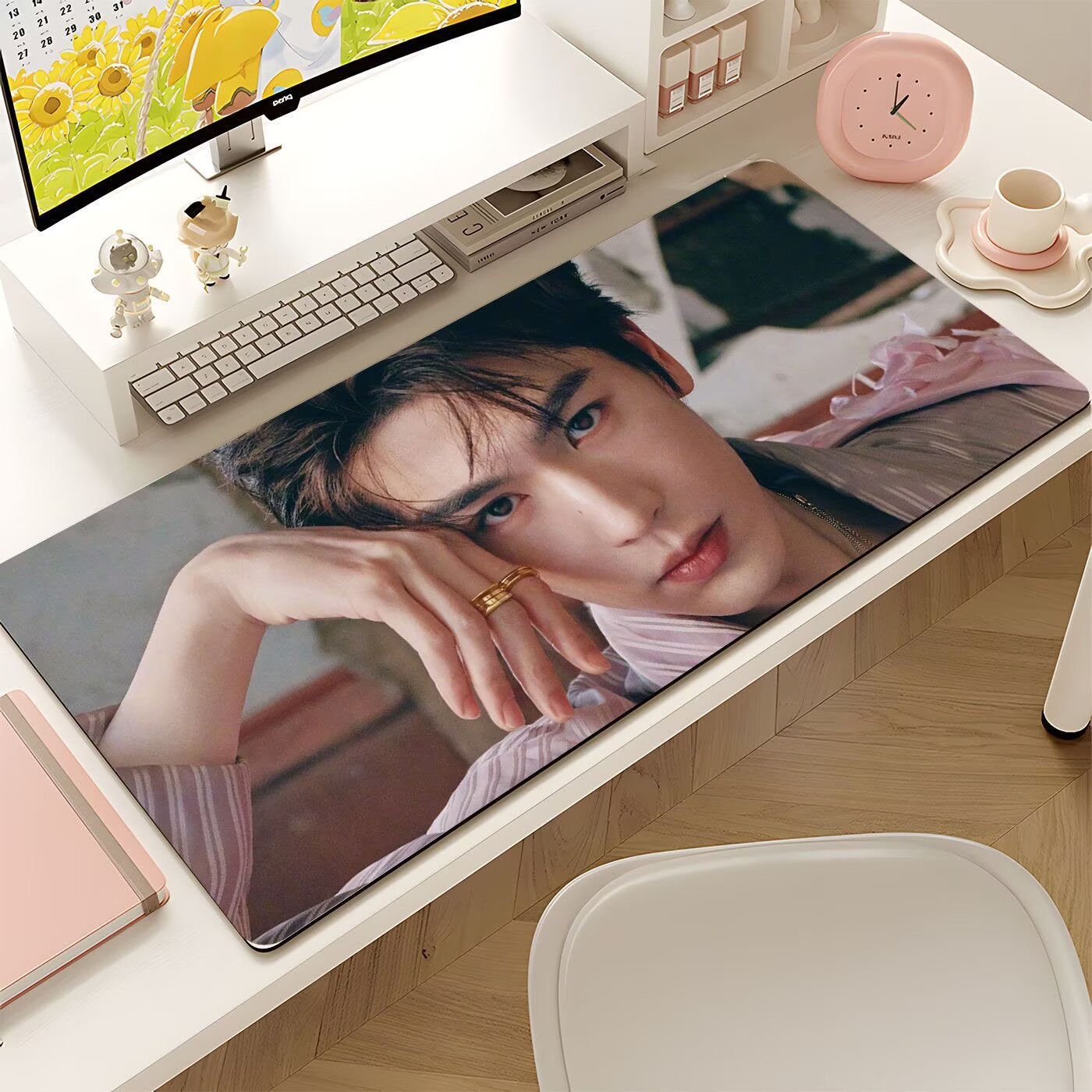 Tablet Computer Accessories - Übergroßes Mauspad von Zhang Linghe, Tastaturpad
